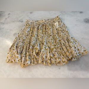 Aeropostale Skirt Size M Floral Godet Pleated Mini Elastic Waist Rayon Yellow